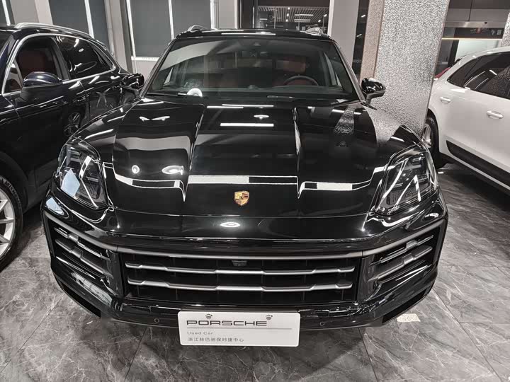 Фото 2 - Porsche Cayenne