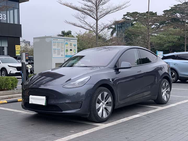 Photo 1 - Tesla Model Y