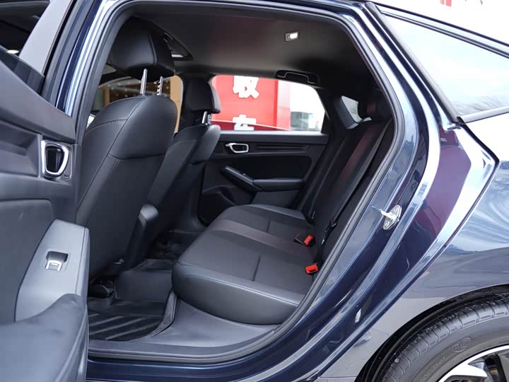 Фото 6 - Honda Civic