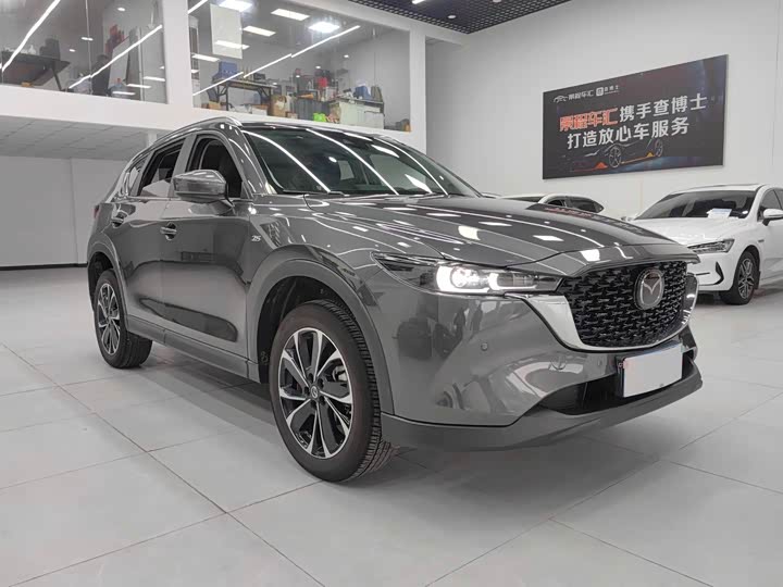 Фото 4 - Mazda CX-5
