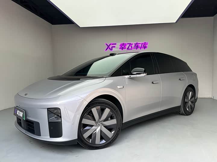 Фото 1 - LiXiang i6