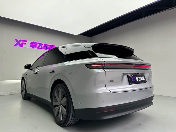 Фото 3 - LiXiang i6