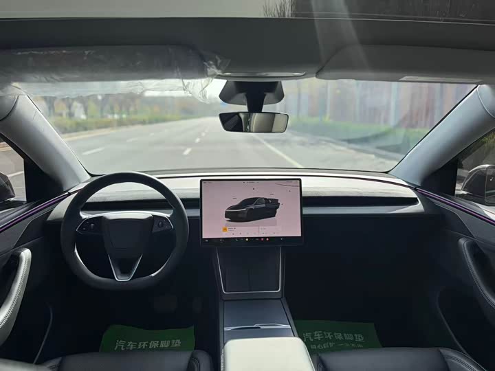 Фото 7 - Tesla Model Y