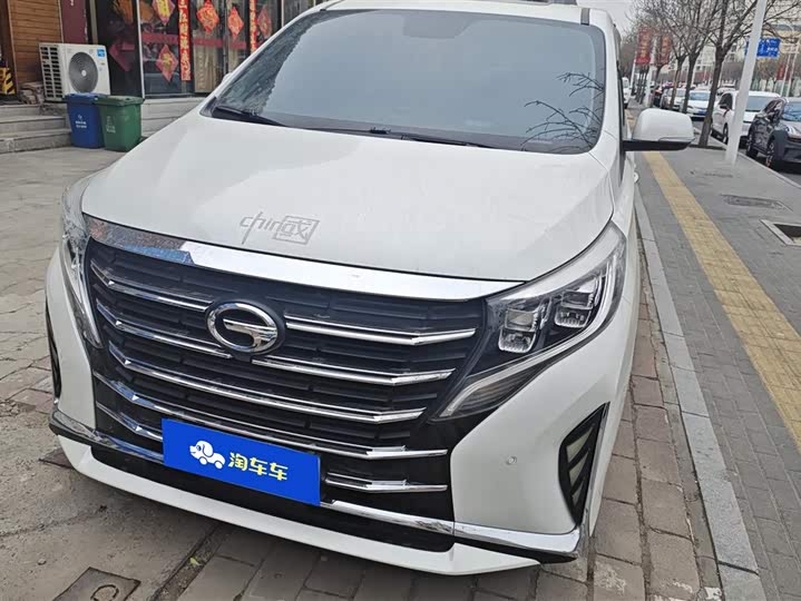 Фото 2 - GAC Trumpchi M8