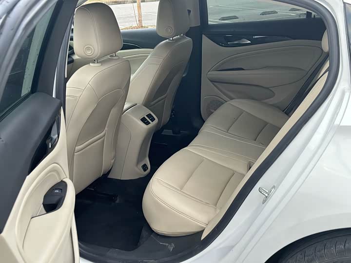 Фото 6 - Buick Regal