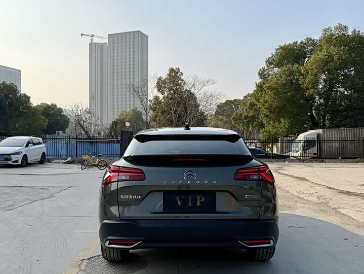 Фото 7 - Citroen C5 X