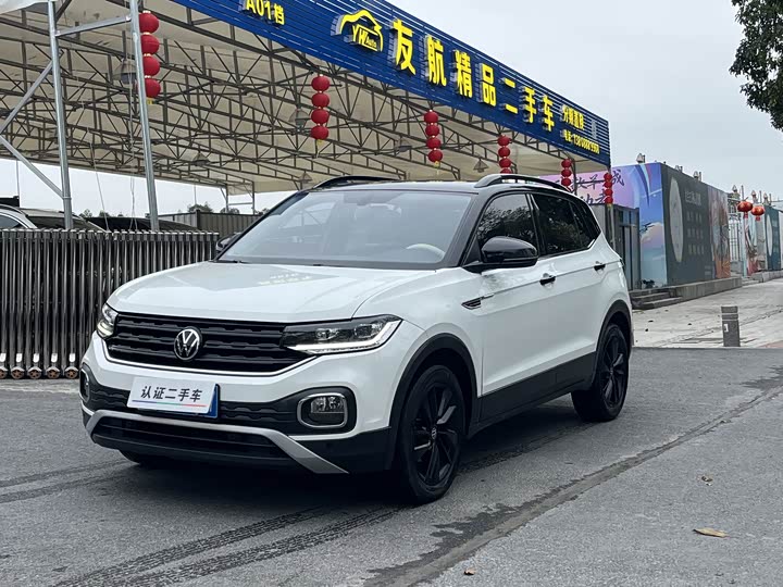 Фото 1 - Volkswagen Tacqua