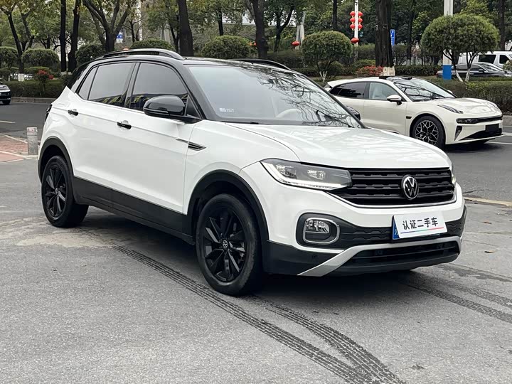 Фото 3 - Volkswagen Tacqua