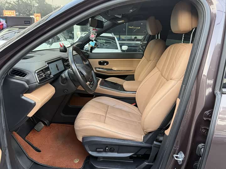 Фото 4 - Nio ES8