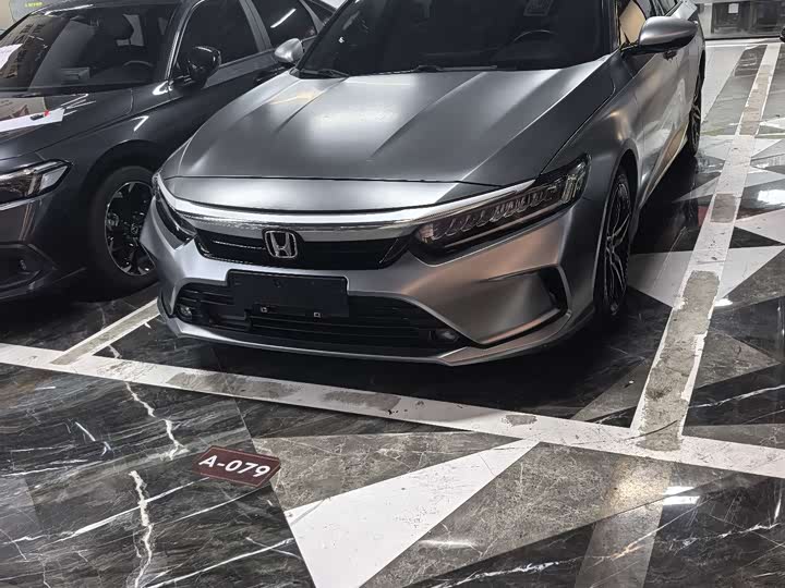 Photo 1 - Honda Inspire