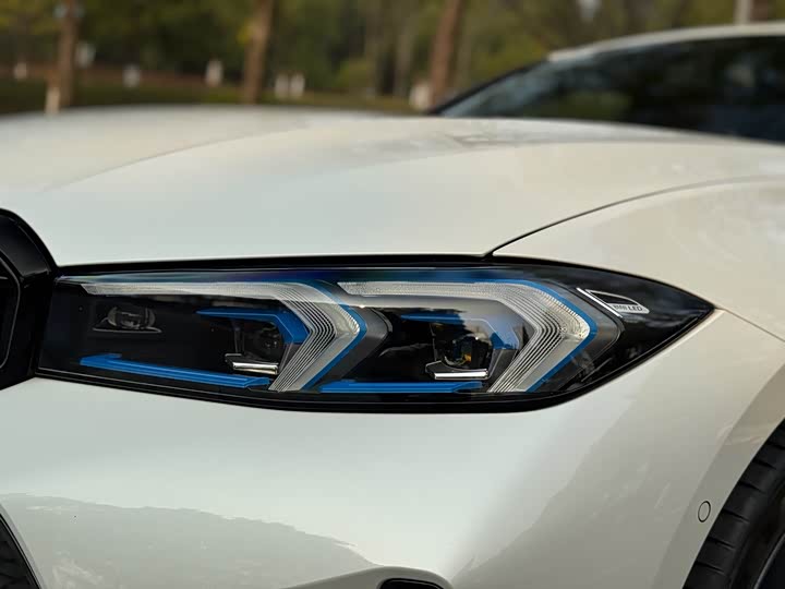 Фото 4 - BMW 3 Series