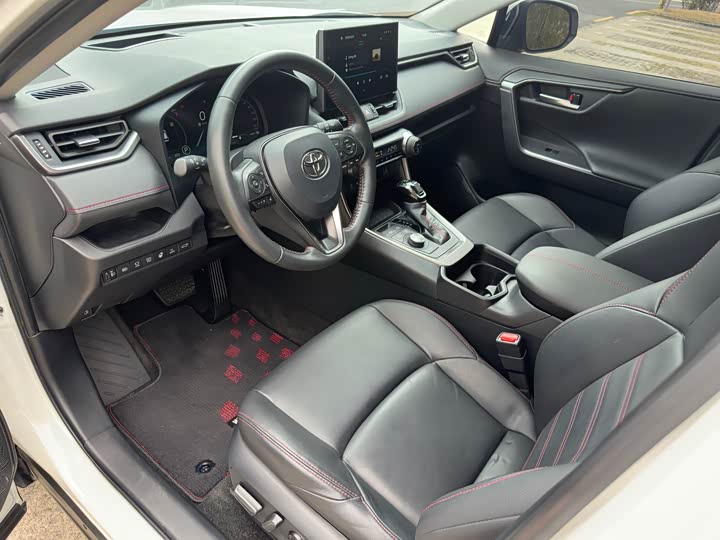 Фото 5 - Toyota Wildlander Hybrid