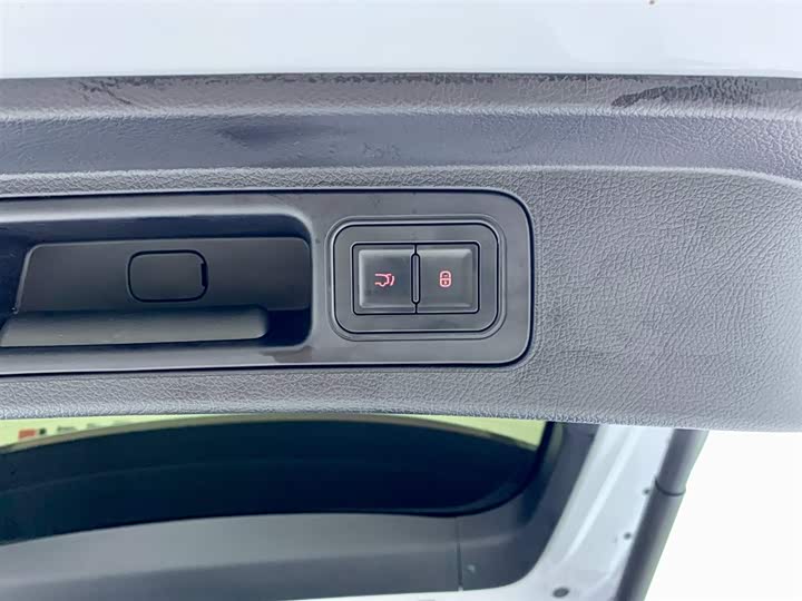 Фото 9 - BYD Song Plus Hybrid/EV