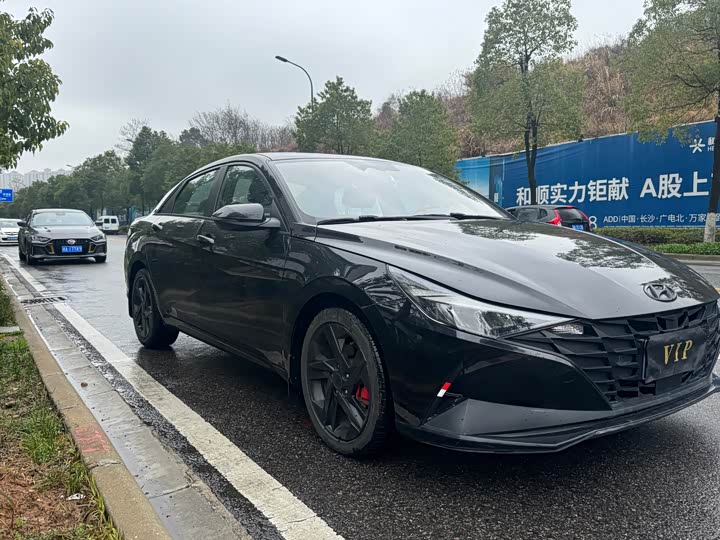 Фото 3 - Hyundai Elantra N line