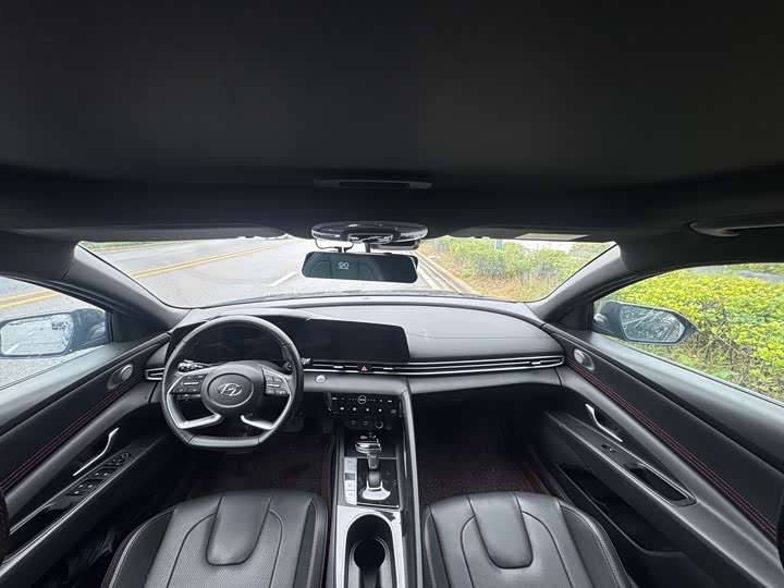 Фото 6 - Hyundai Elantra N line