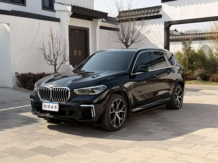 Фото 1 - BMW X5