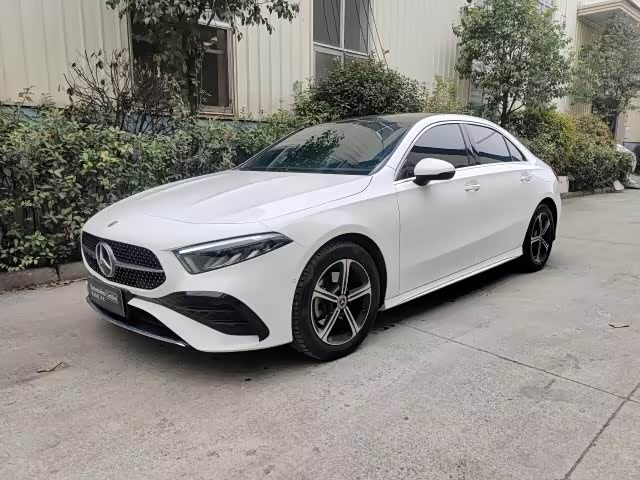 Фото 1 - Mercedes-Benz A-Class