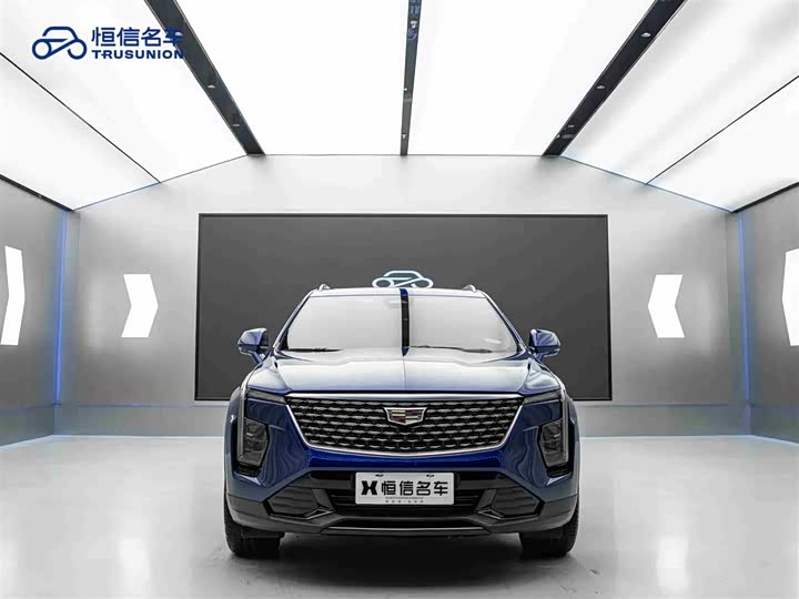 Фото 2 - Cadillac XT4