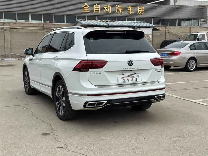 Фото 4 - Volkswagen Tiguan L Pro