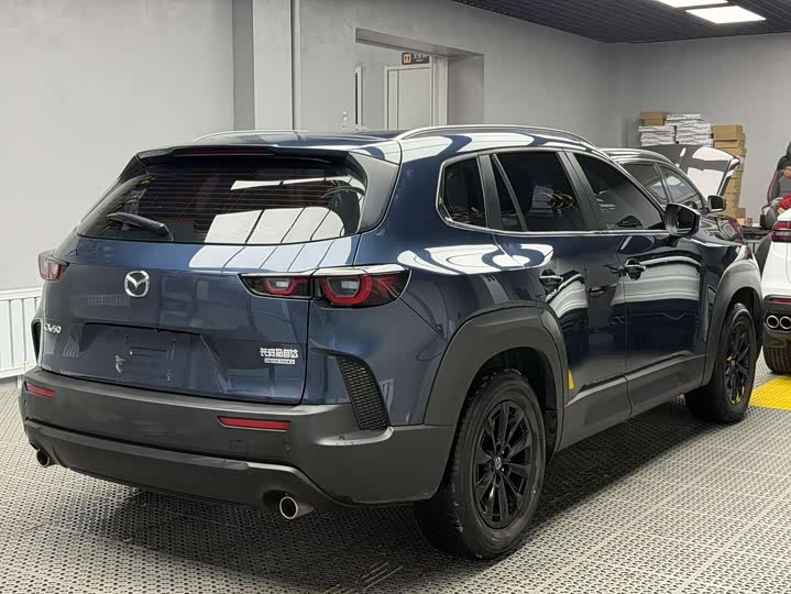 Photo 6 - Mazda CX-50