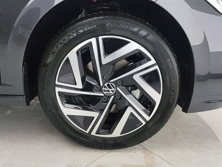 Фото 6 - Volkswagen Sagitar L