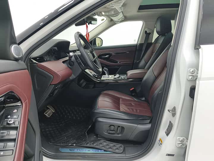 Фото 8 - Land Rover Range Rover Evoque L