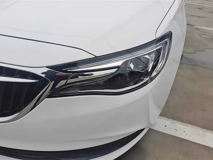 Photo 5 - Buick Excelle GT