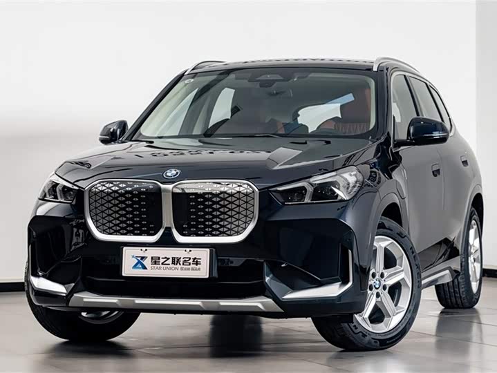 Фото 2 - BMW iX1