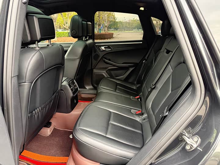 Фото 5 - Porsche Macan