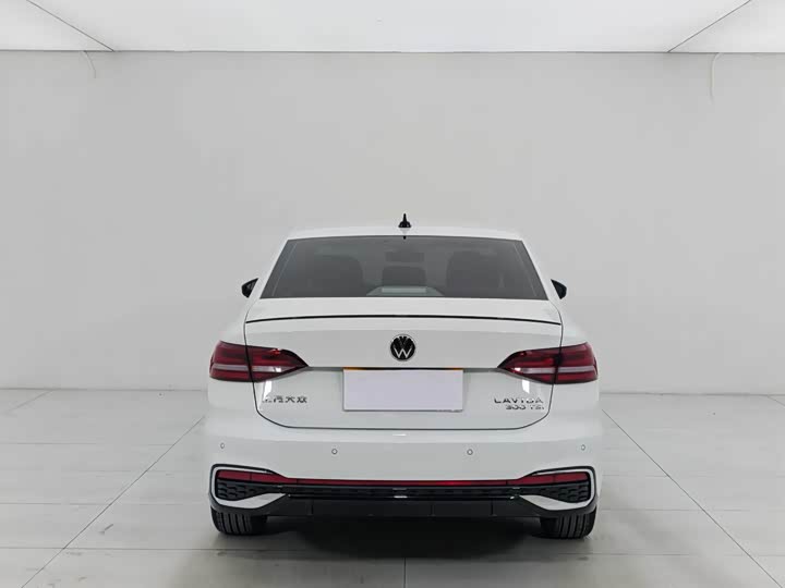 Фото 5 - Volkswagen Lavida