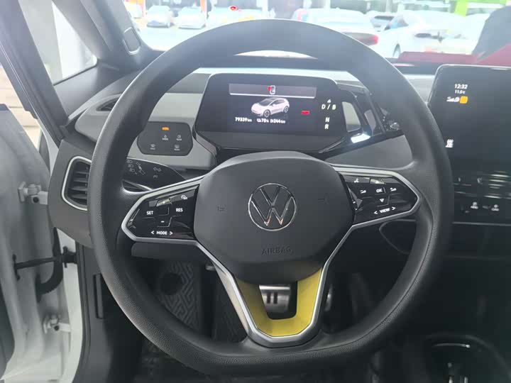 Фото 8 - Volkswagen ID.3