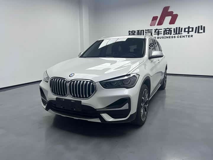 Photo 1 - BMW X1