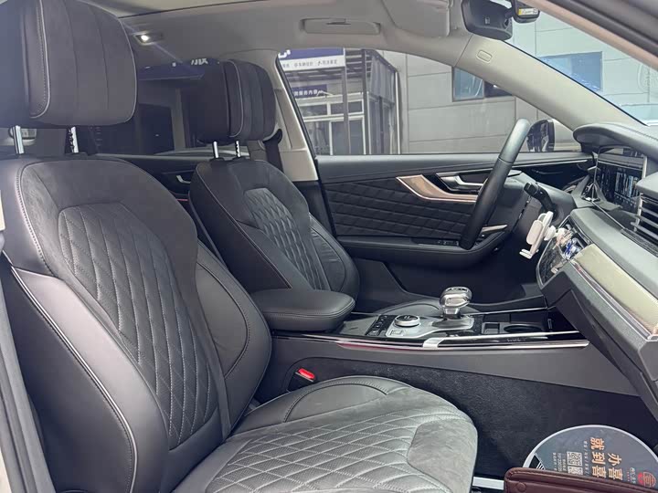 Hongqi HS5 2019 2019款 2.0T 智联旗享四驱版