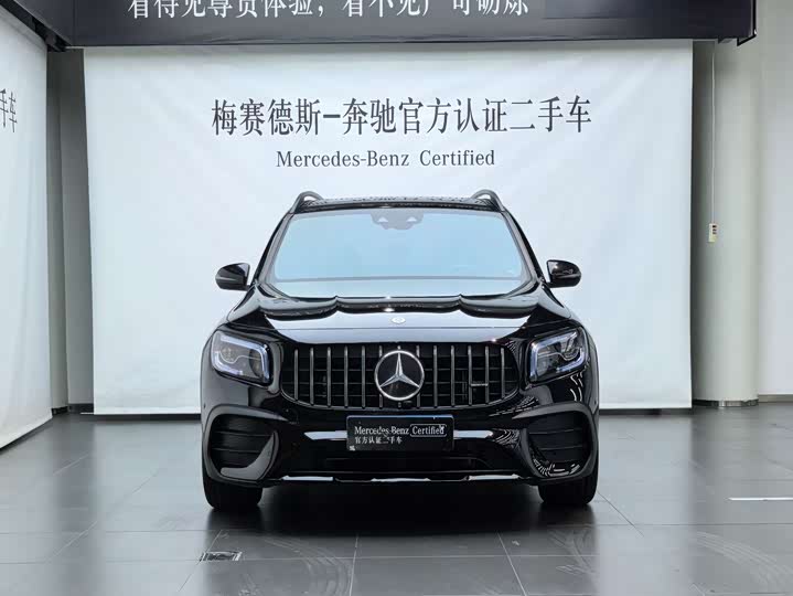 Фото 2 - Mercedes-Benz GLB-Class AMG