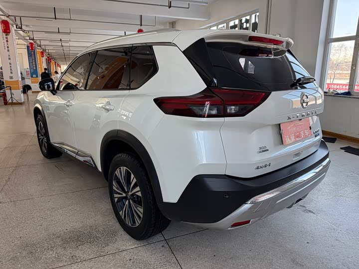 Фото 8 - Nissan X-Trail