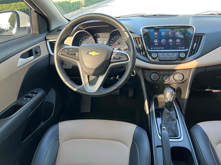 Фото 8 - Chevrolet Monza