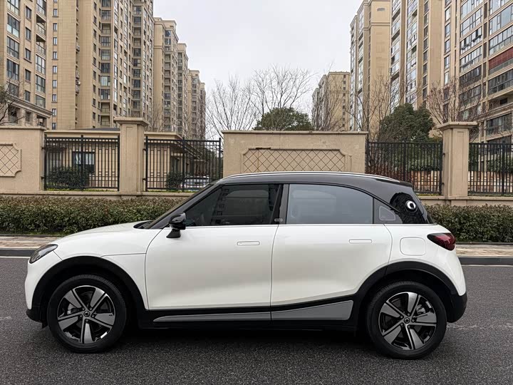 Фото 7 - Smart #1