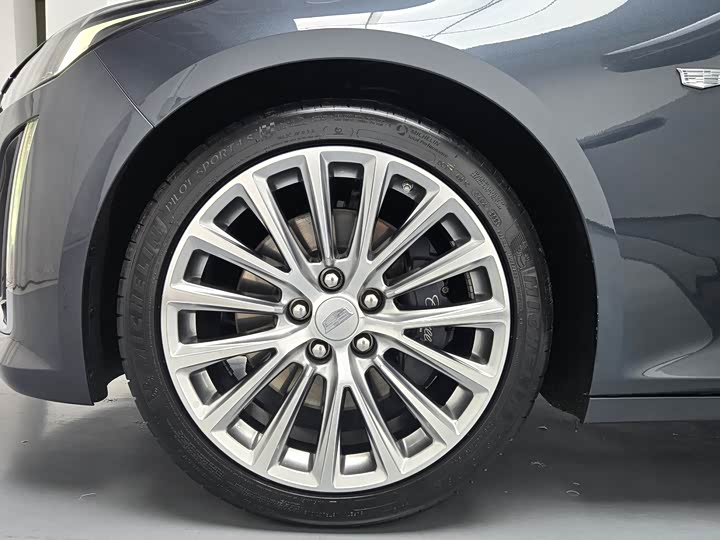 Photo 4 - Cadillac CT5