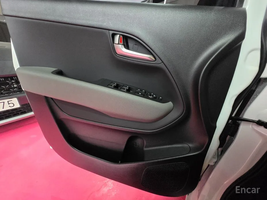 Фото 14 - Kia Ray