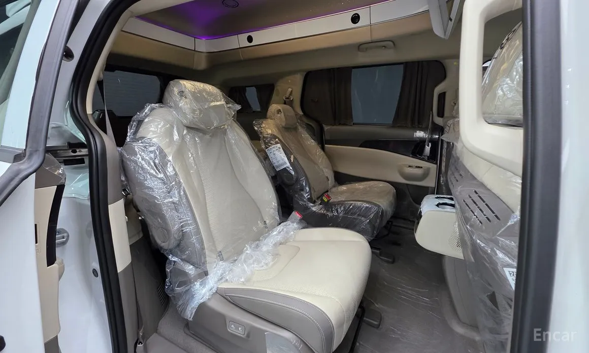 Фото 19 - Kia Carnival