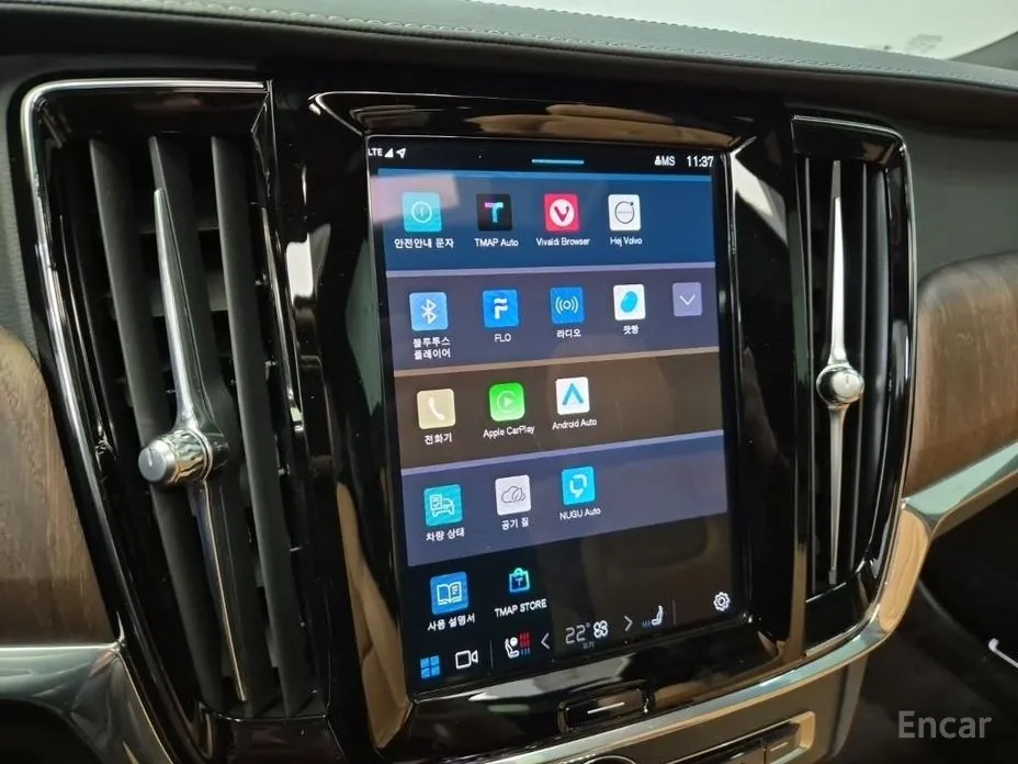 Фото 14 - Volvo S90