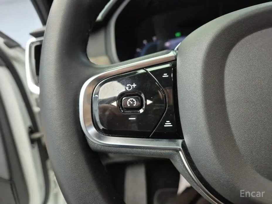 Фото 16 - Volvo S90