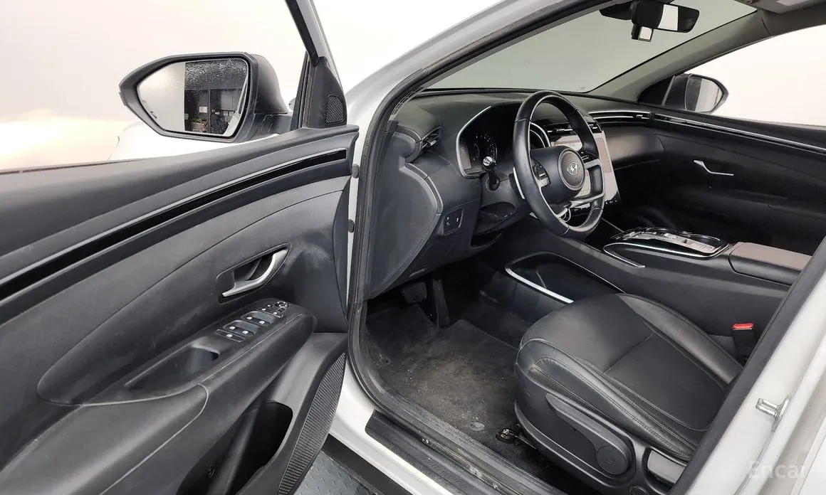 Photo 10 - Hyundai Tucson