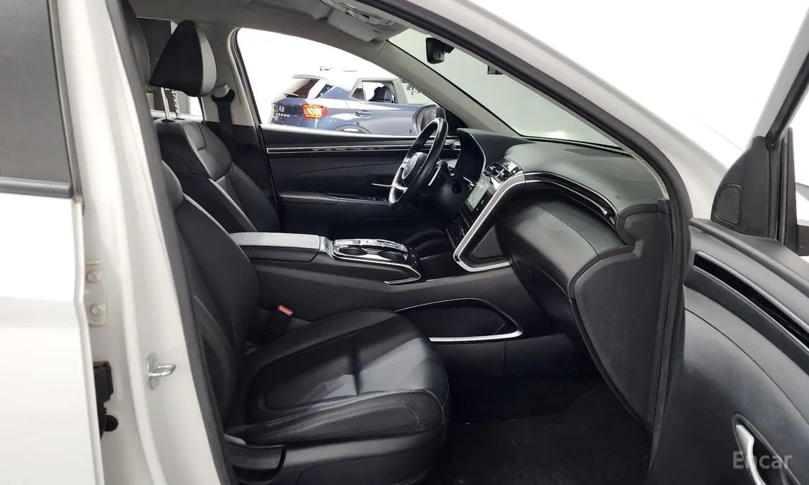 Photo 11 - Hyundai Tucson