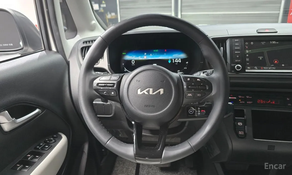 Фото 14 - Kia Ray