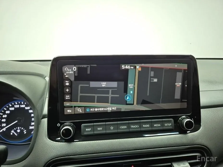 Фото 10 - Hyundai Kona