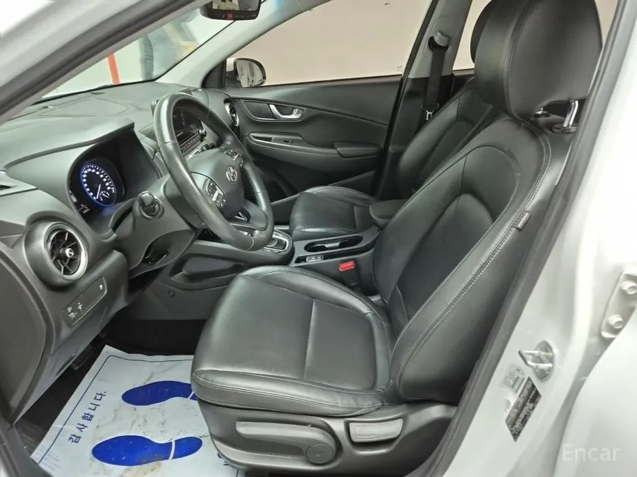 Фото 14 - Hyundai Kona