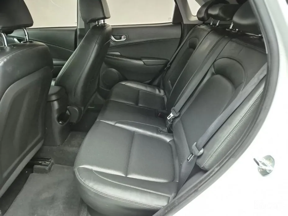 Фото 15 - Hyundai Kona