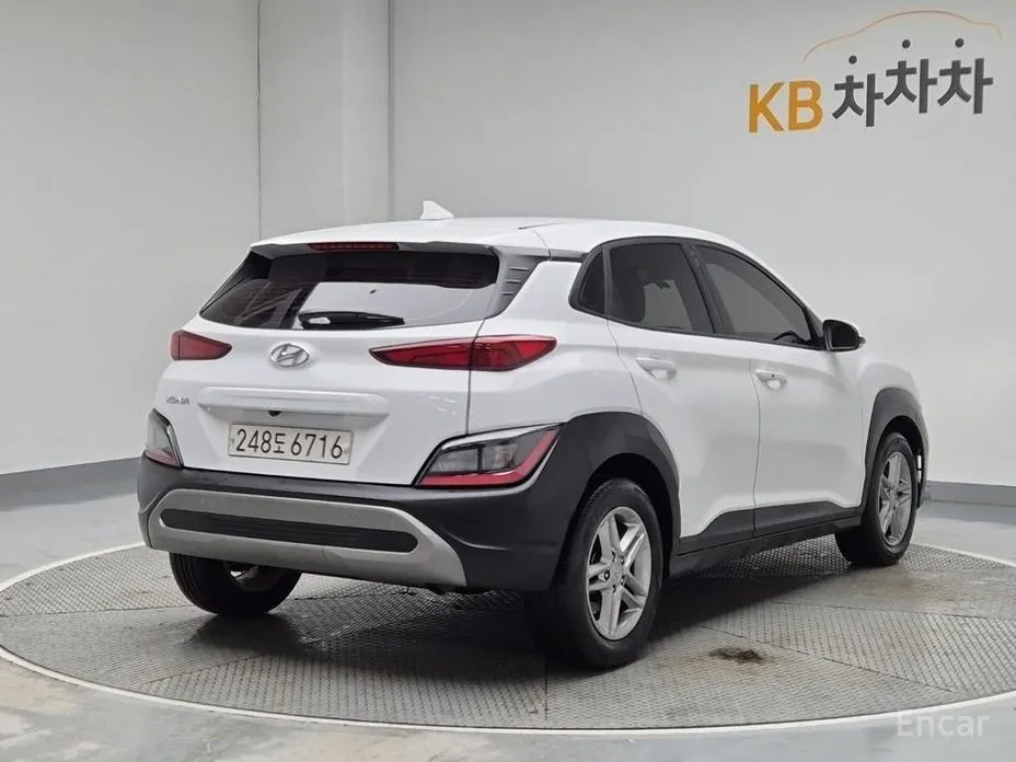 Фото 3 - Hyundai Kona