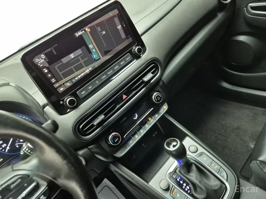 Фото 9 - Hyundai Kona